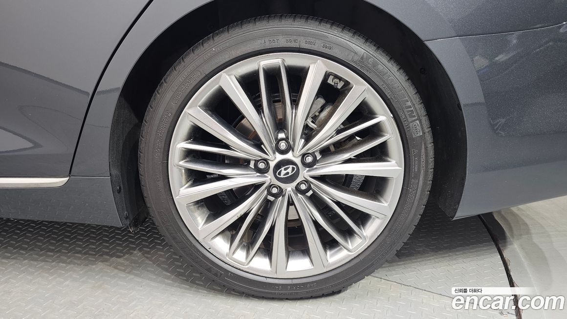 Hyundai Grandeur 2019