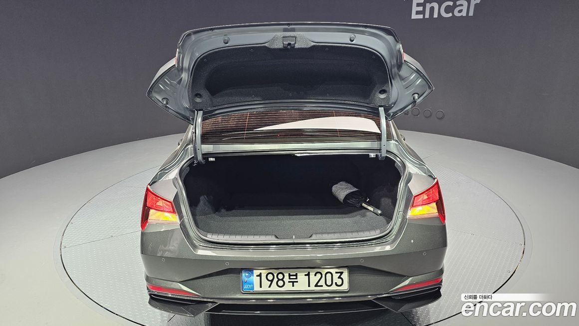 Hyundai AVANTE 2023