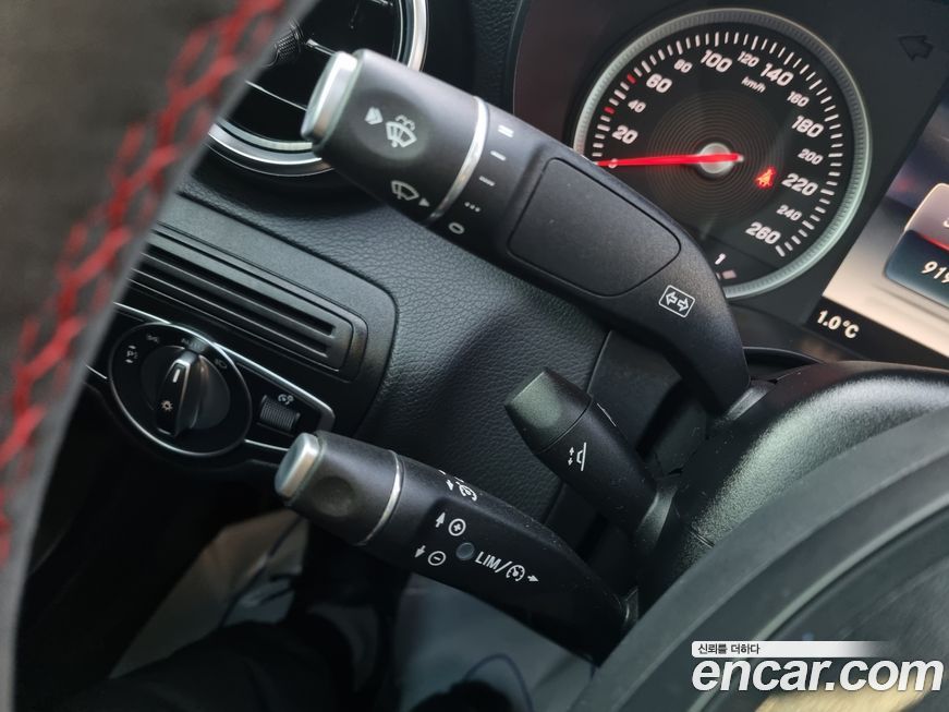 Mercedes-Benz C-Class 2018