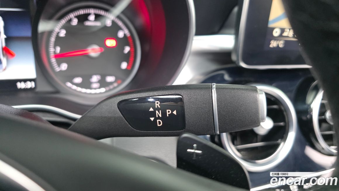 Mercedes-Benz C-Class 2018