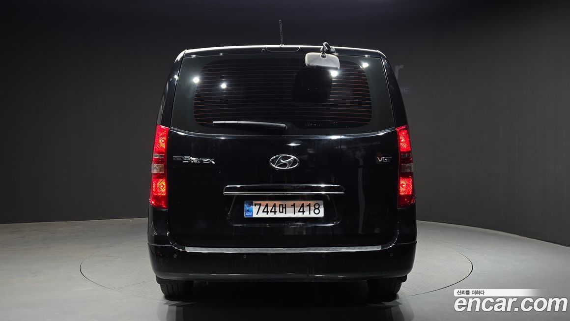 Hyundai Starex 2019