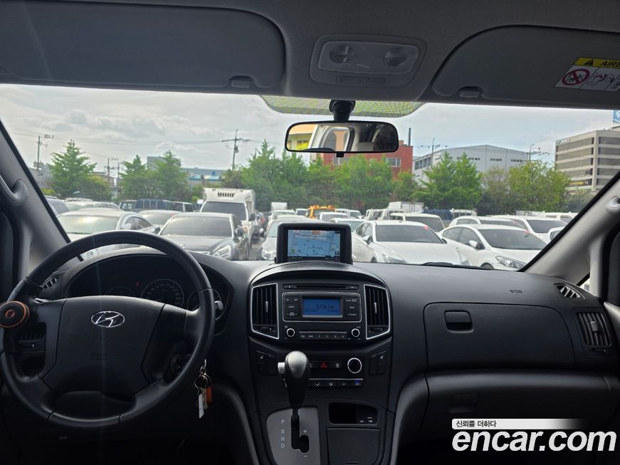 Hyundai Starex 2021