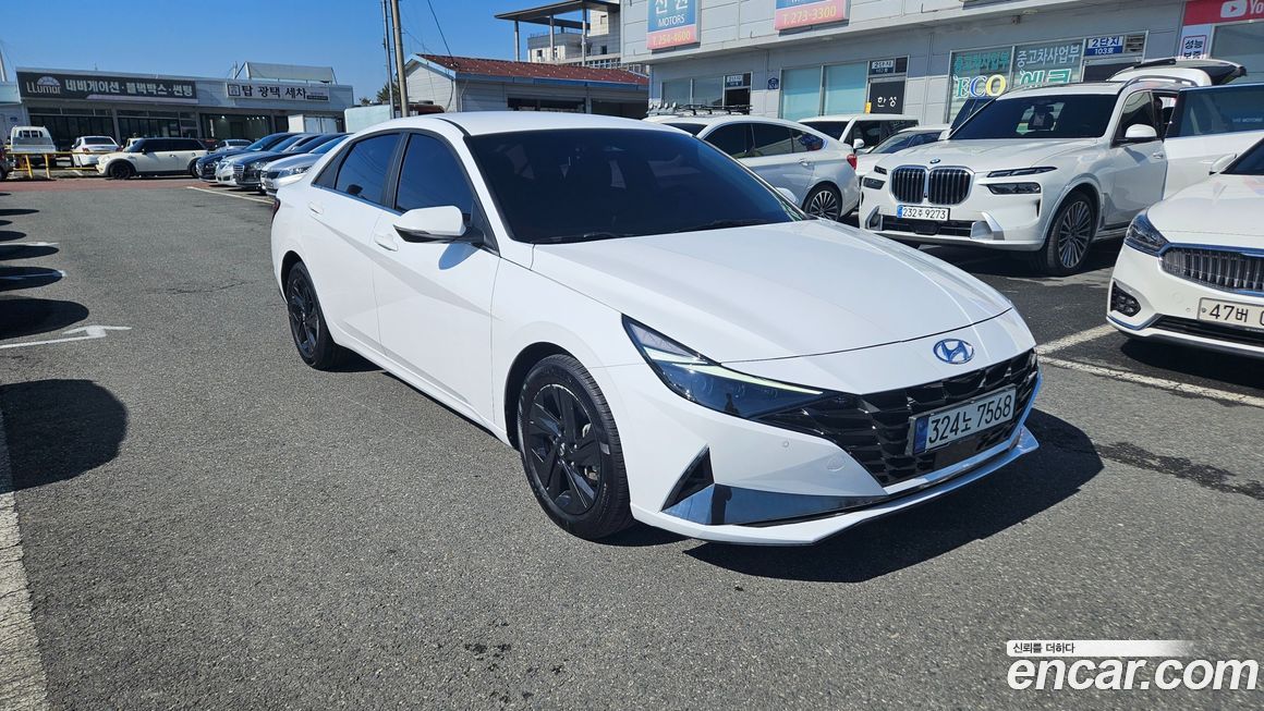 Hyundai AVANTE 2021