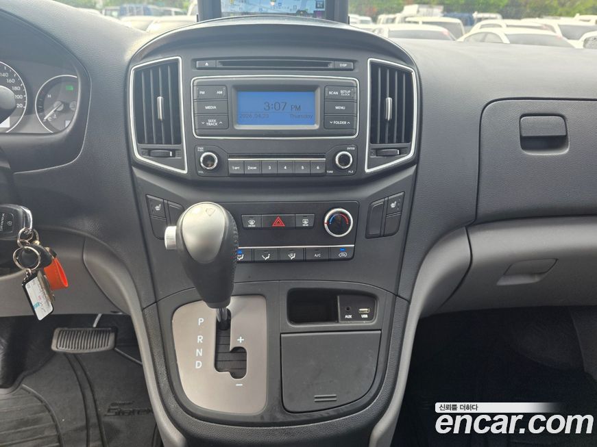 Hyundai Starex 2021