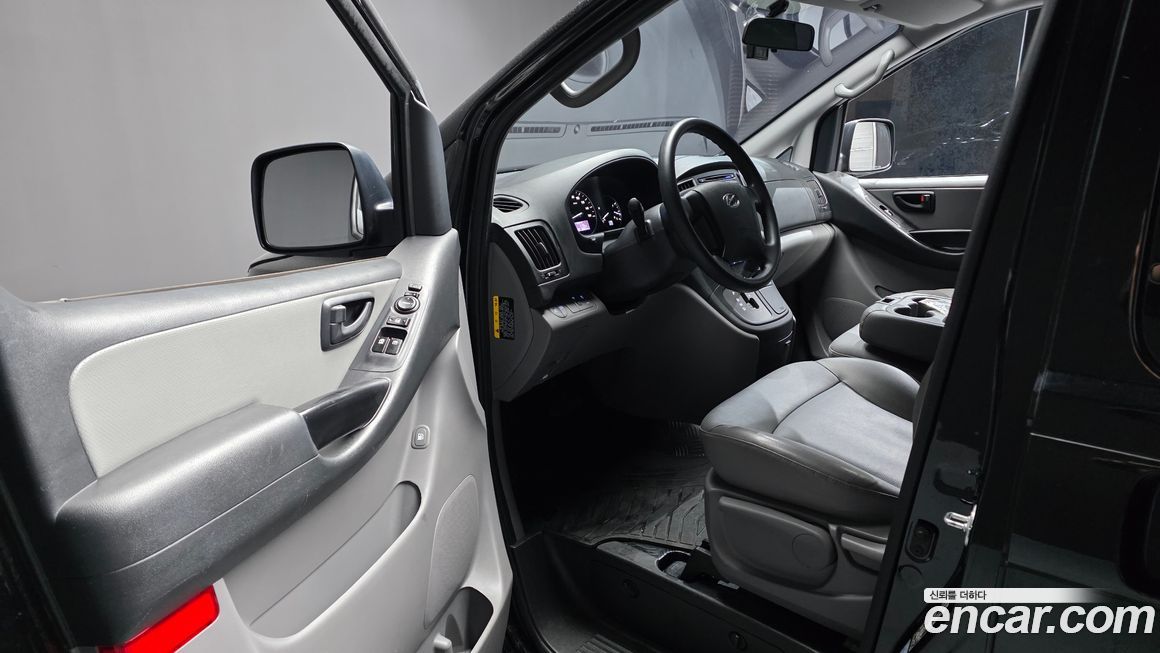 Hyundai Starex 2019