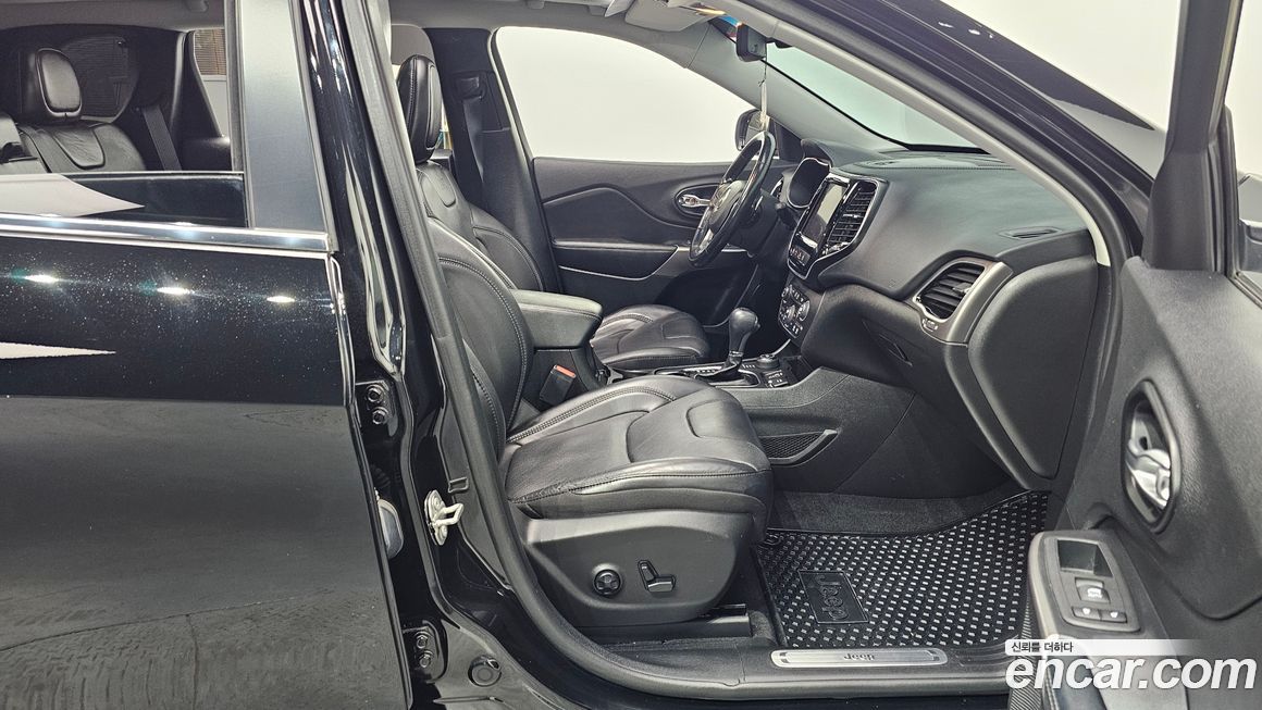 Jeep Cherokee 2021