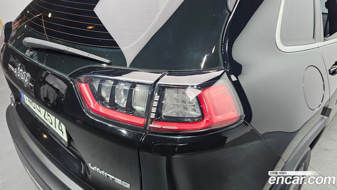 Jeep Cherokee 2021