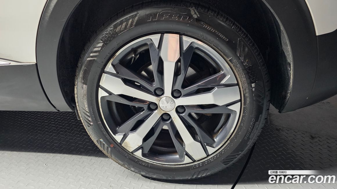Peugeot 5008 2019