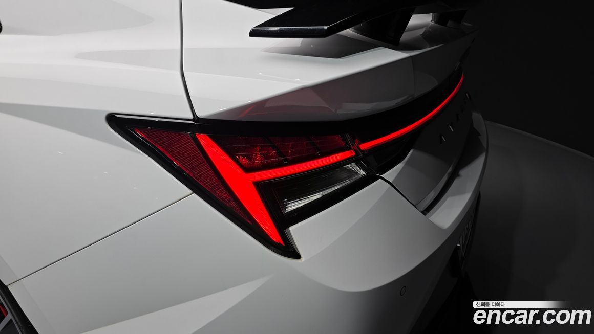 Hyundai AVANTE 2022