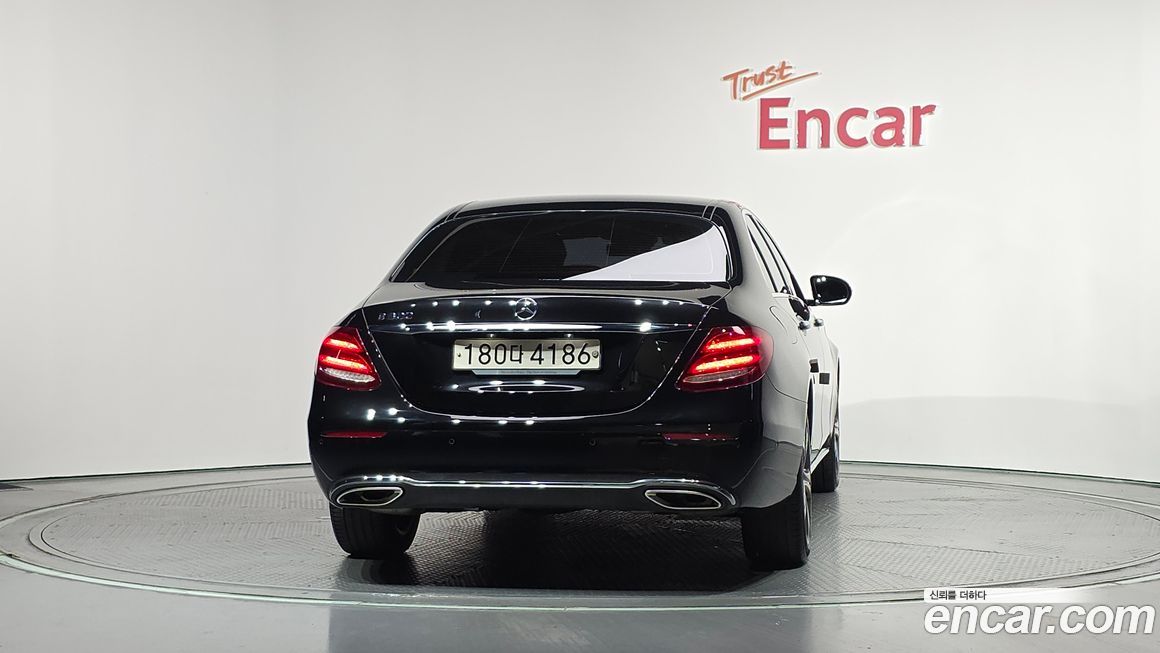 Mercedes-Benz E-Class 2019