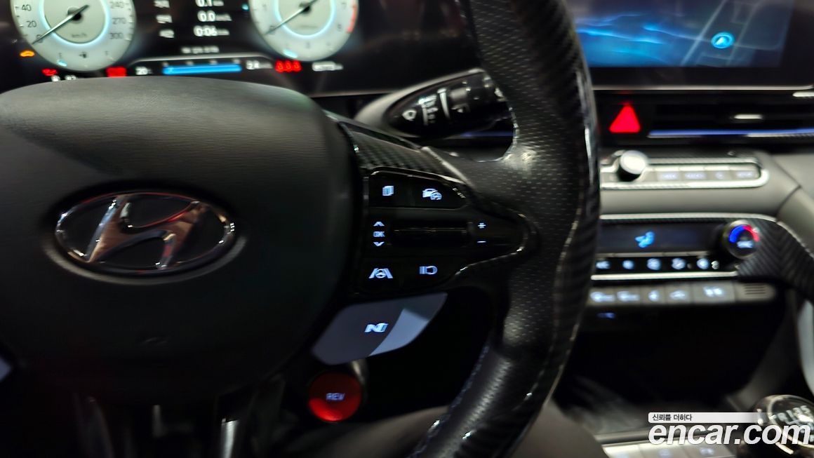 Hyundai AVANTE 2022