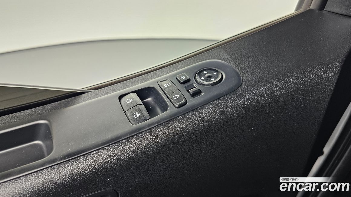 Hyundai Staria 2022