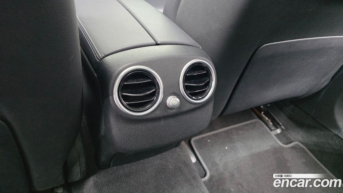 Mercedes-Benz C-Class 2018