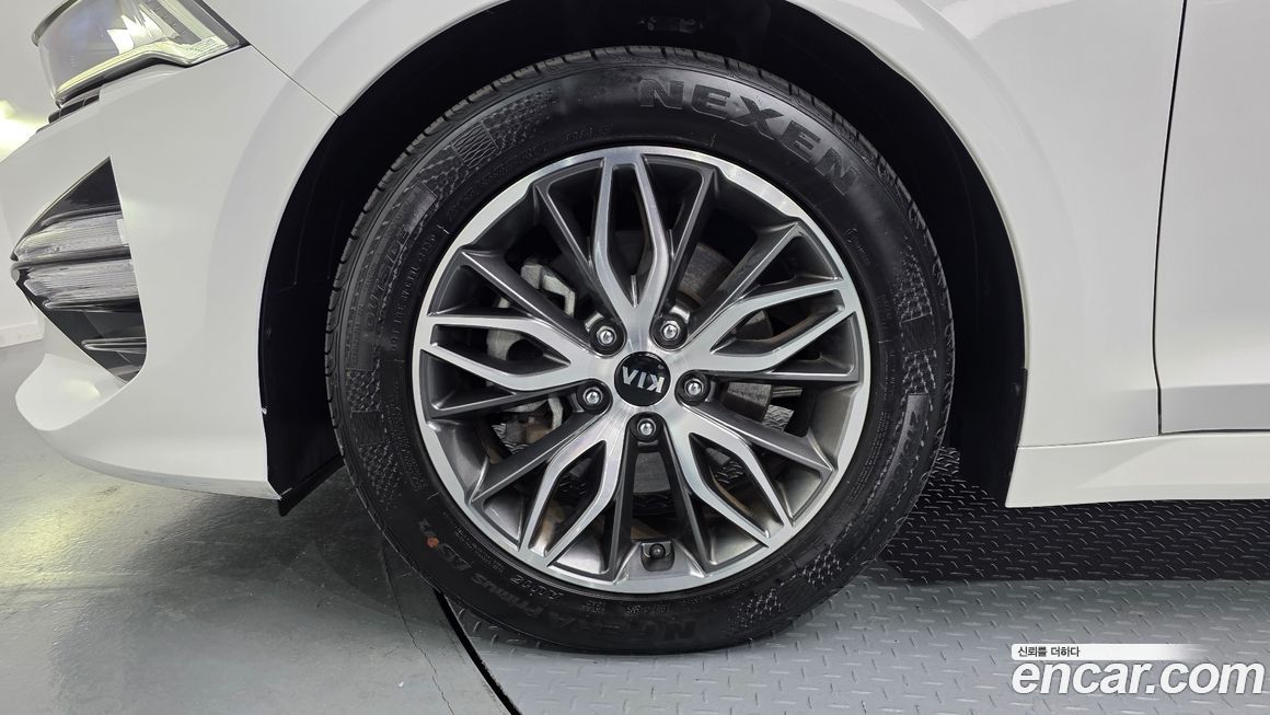 Kia K5 2021