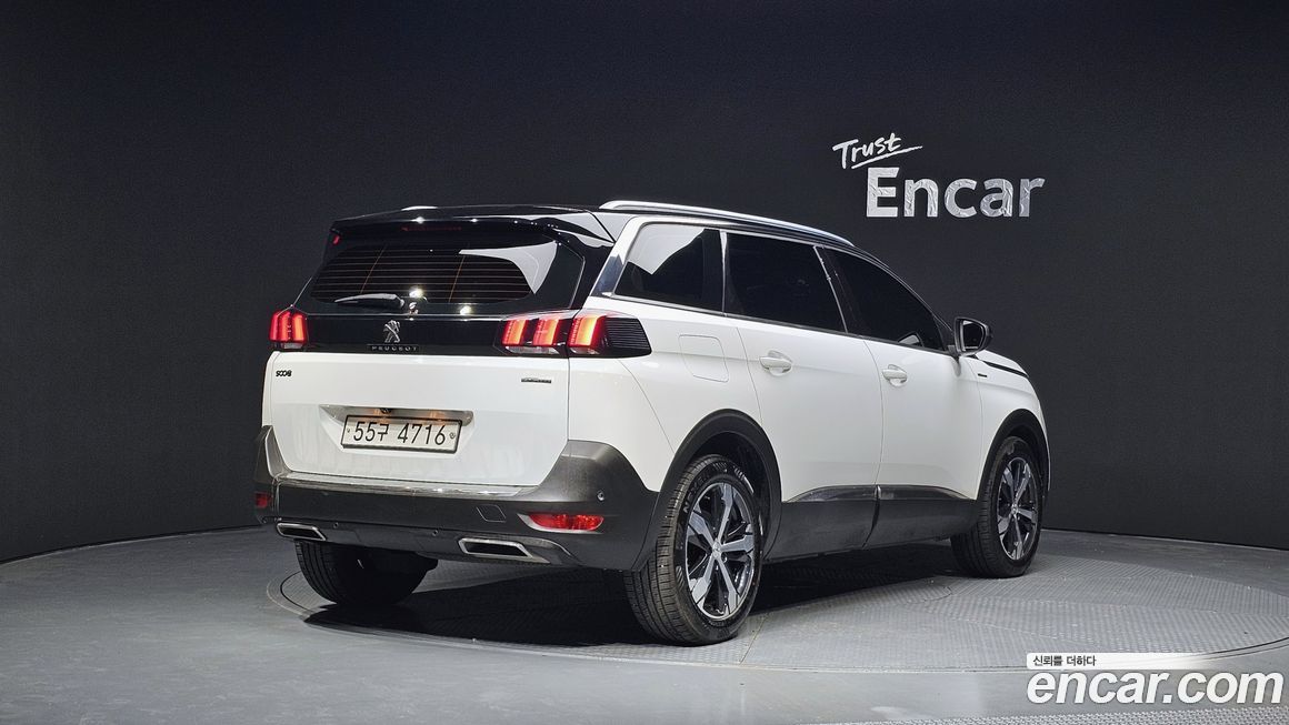 Peugeot 5008 2019