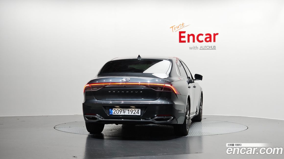 Hyundai Grandeur 2022