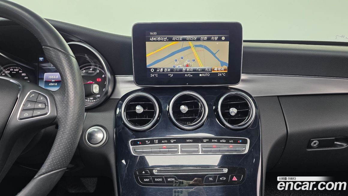 Mercedes-Benz C-Class 2018