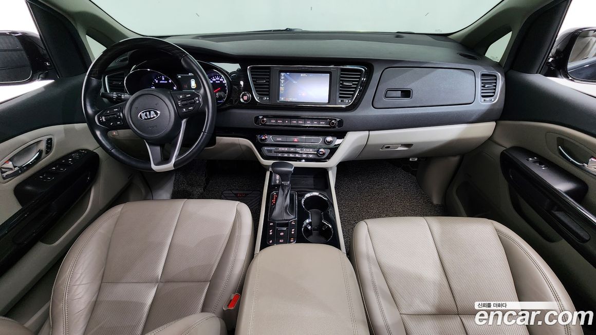 Kia Canival 2019