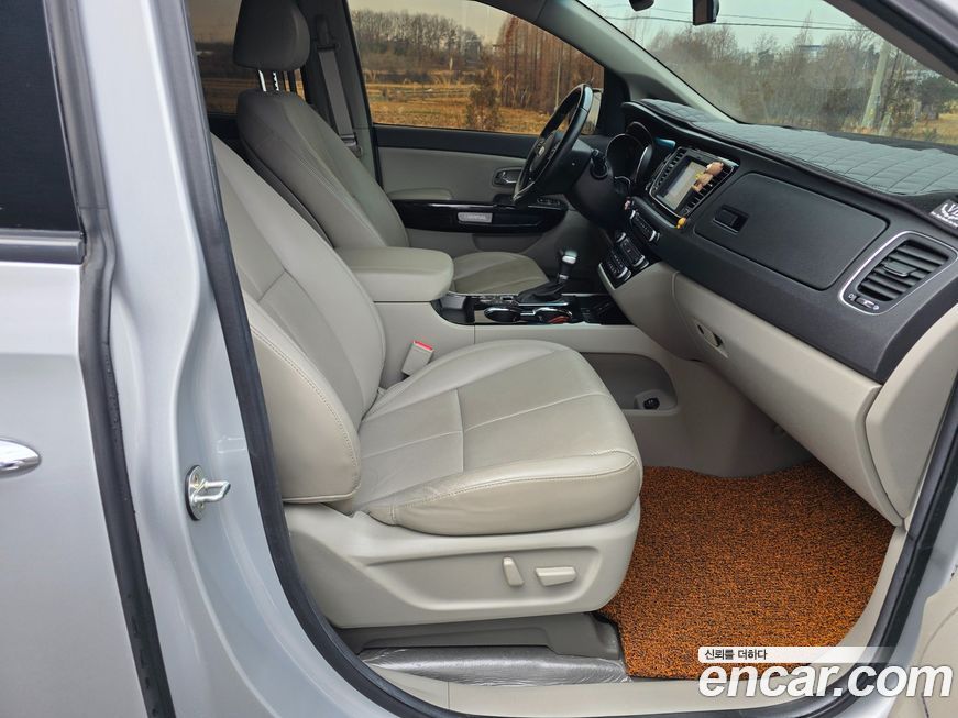 Kia Canival 2019