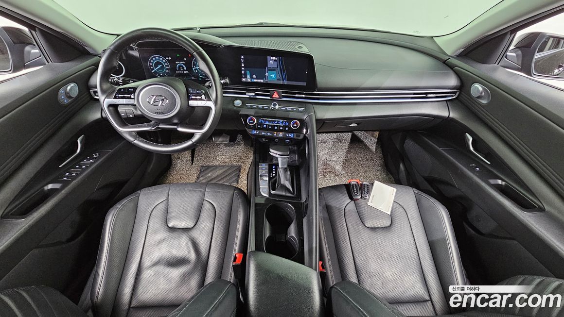 Hyundai AVANTE 2021