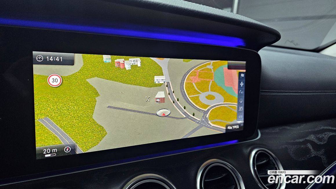 Mercedes-Benz E-Class 2017