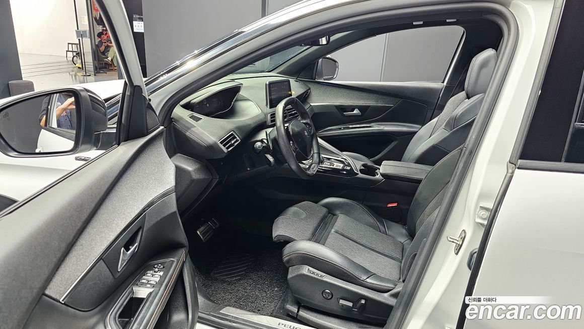 Peugeot 5008 2019
