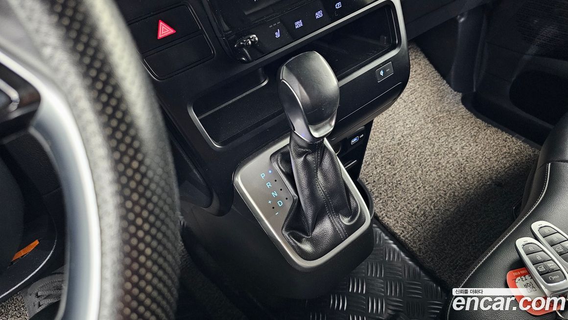 Hyundai Staria 2022