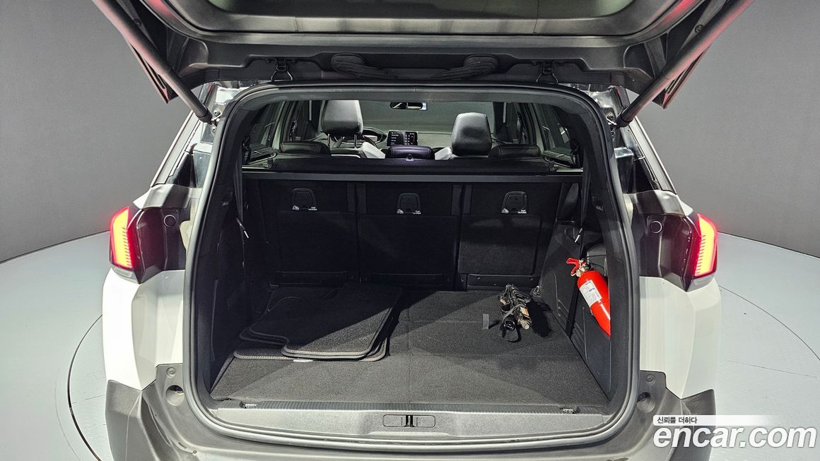 Peugeot 5008 2019