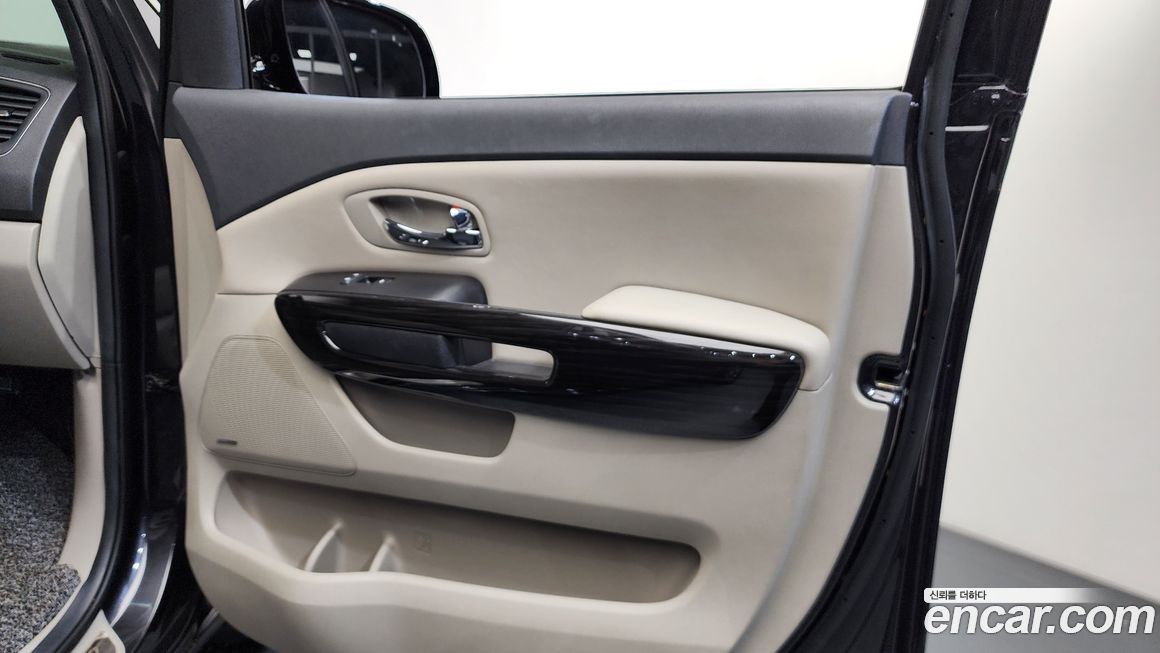 Kia Canival 2019
