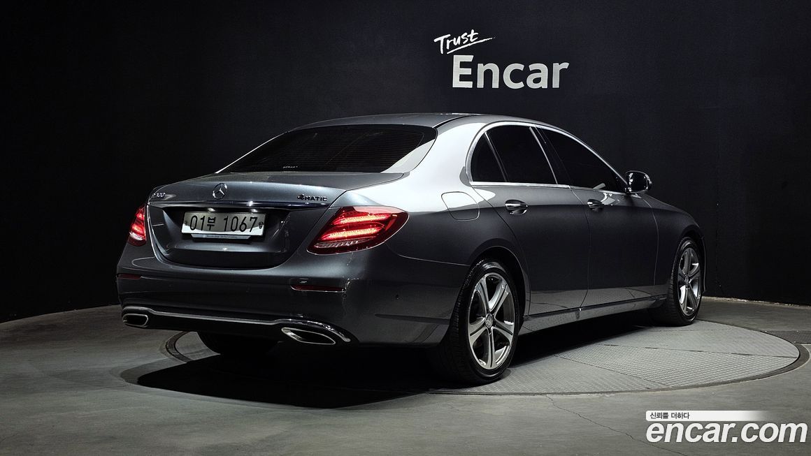 Mercedes-Benz E-Class 2017