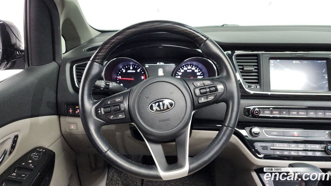 Kia Canival 2019