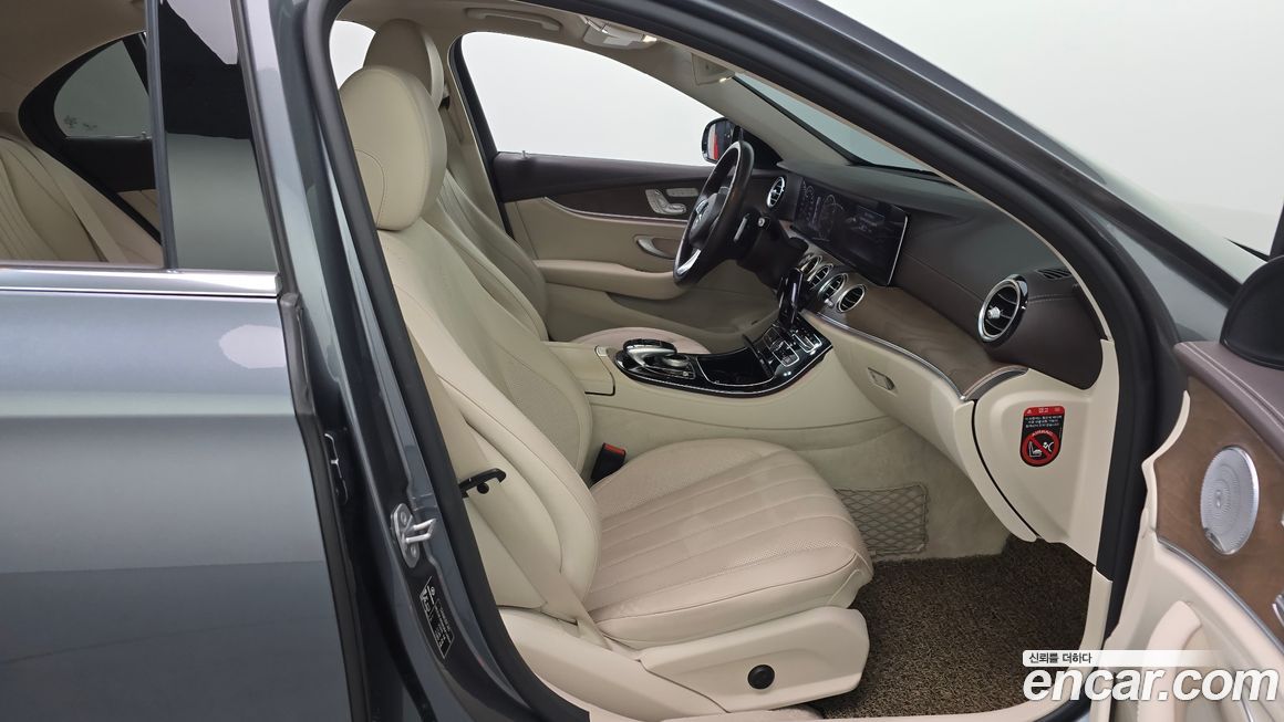 Mercedes-Benz E-Class 2018