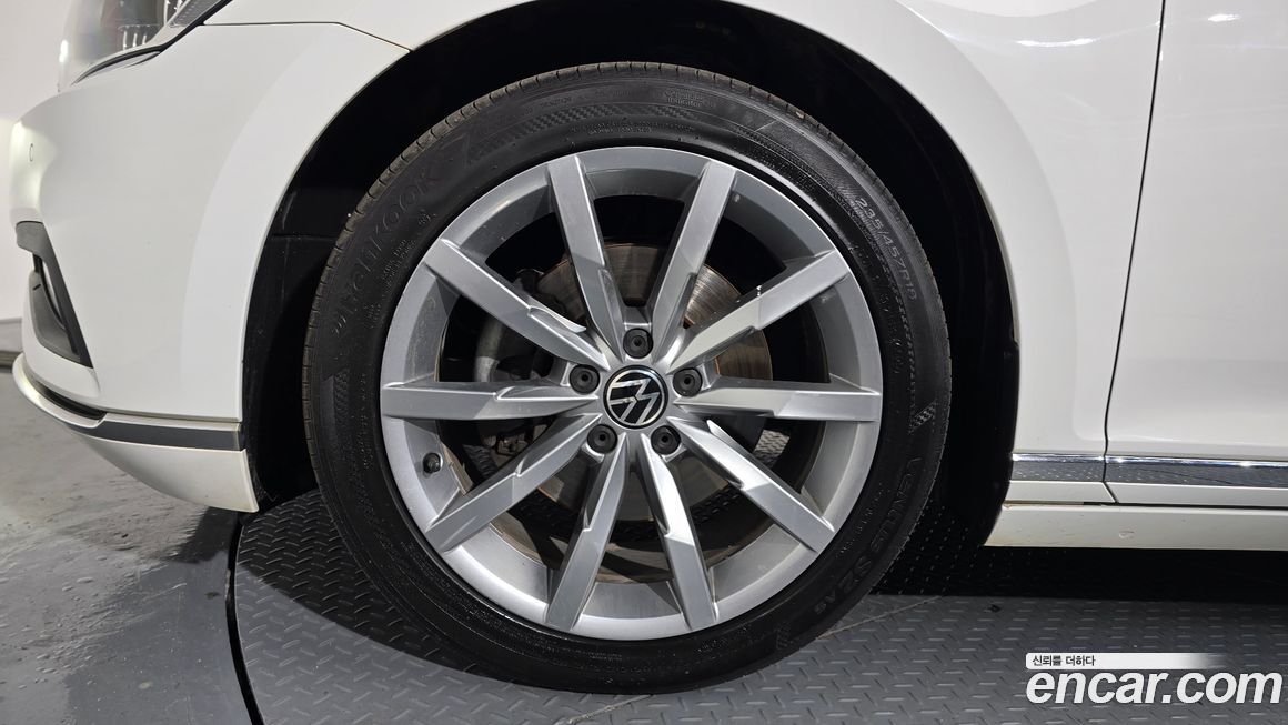 Volkswagen Passat 2021