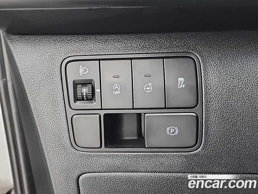 Hyundai Staria 2022