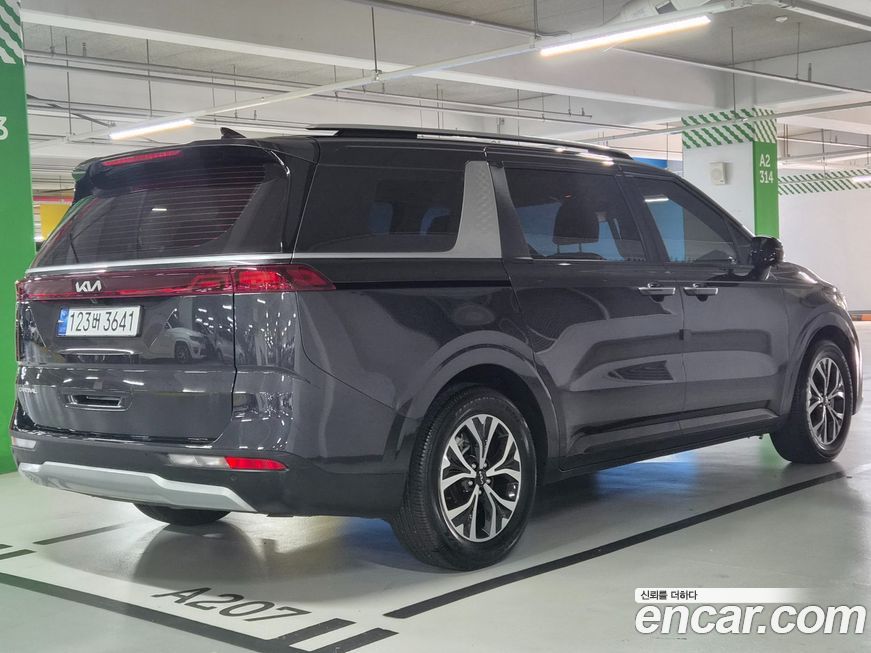Kia Canival 2023