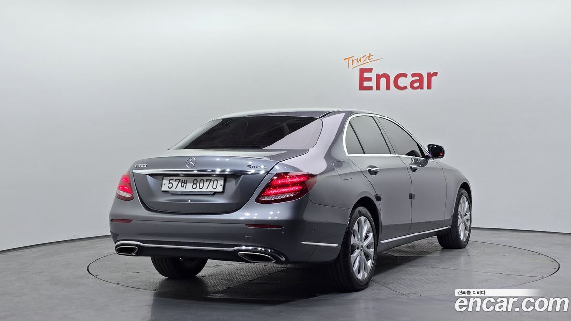 Mercedes-Benz E-Class 2018