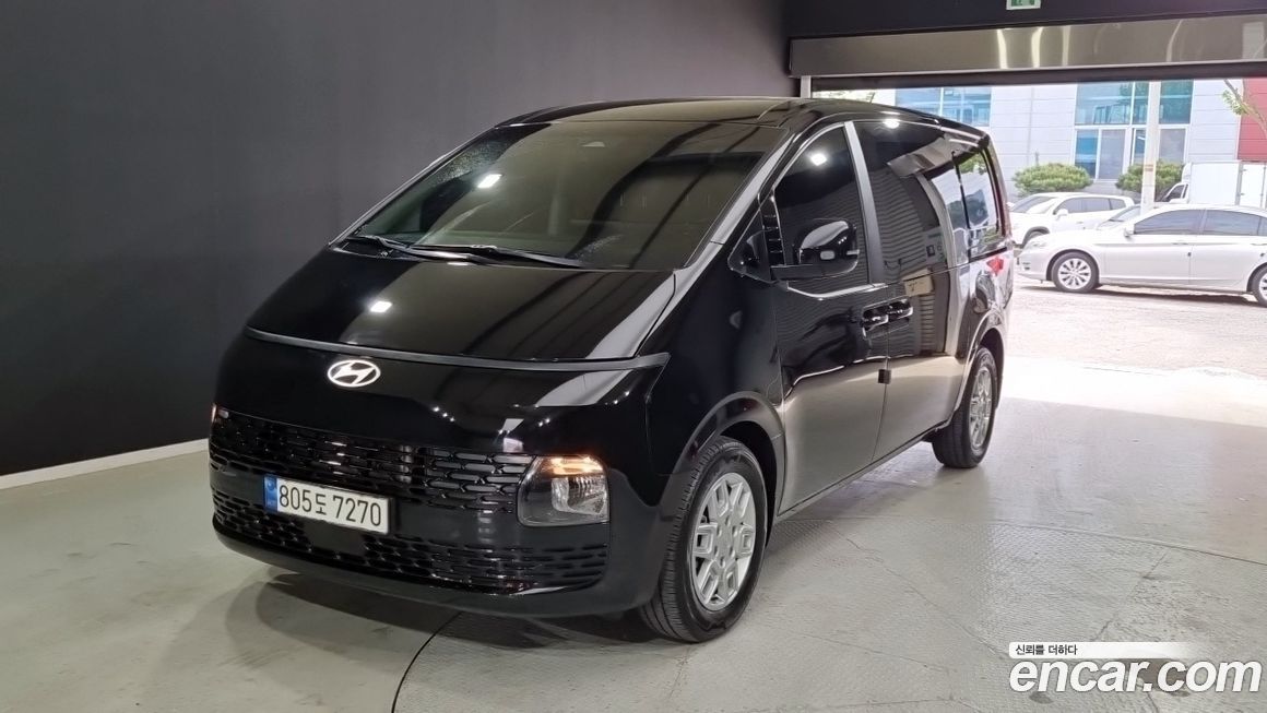 Hyundai Staria 2022