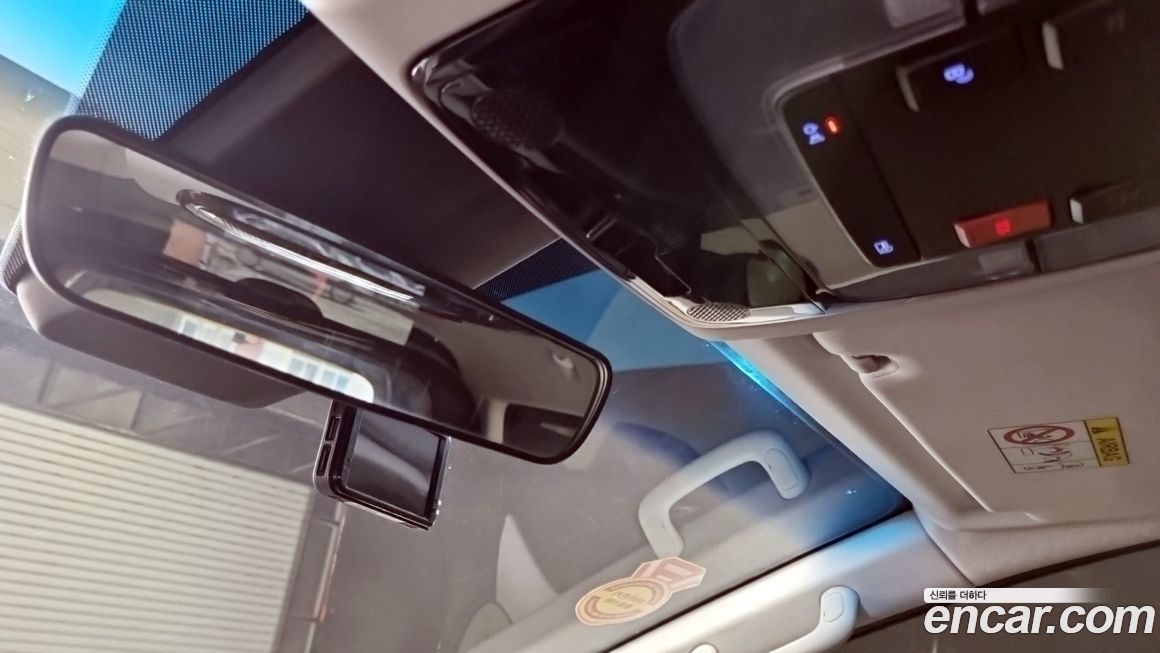 Hyundai Staria 2022