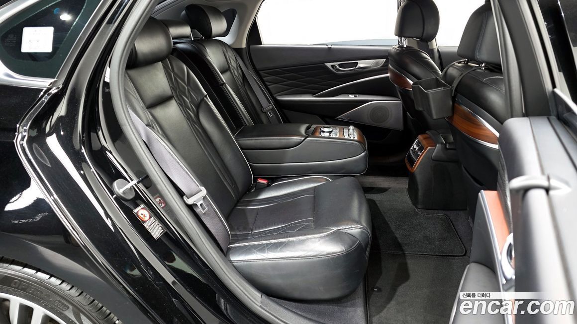Kia K9 2019
