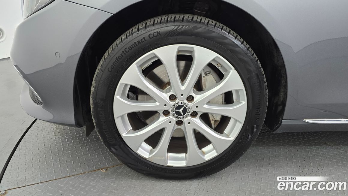 Mercedes-Benz E-Class 2018