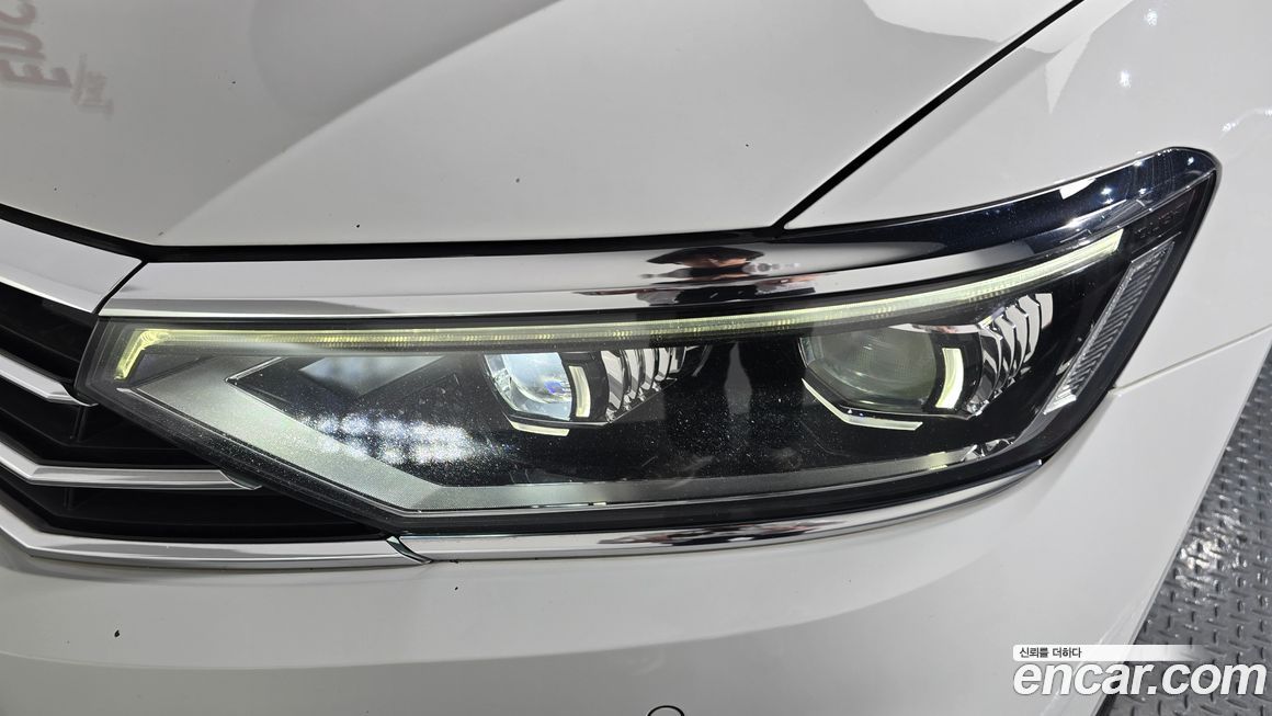 Volkswagen Passat 2021