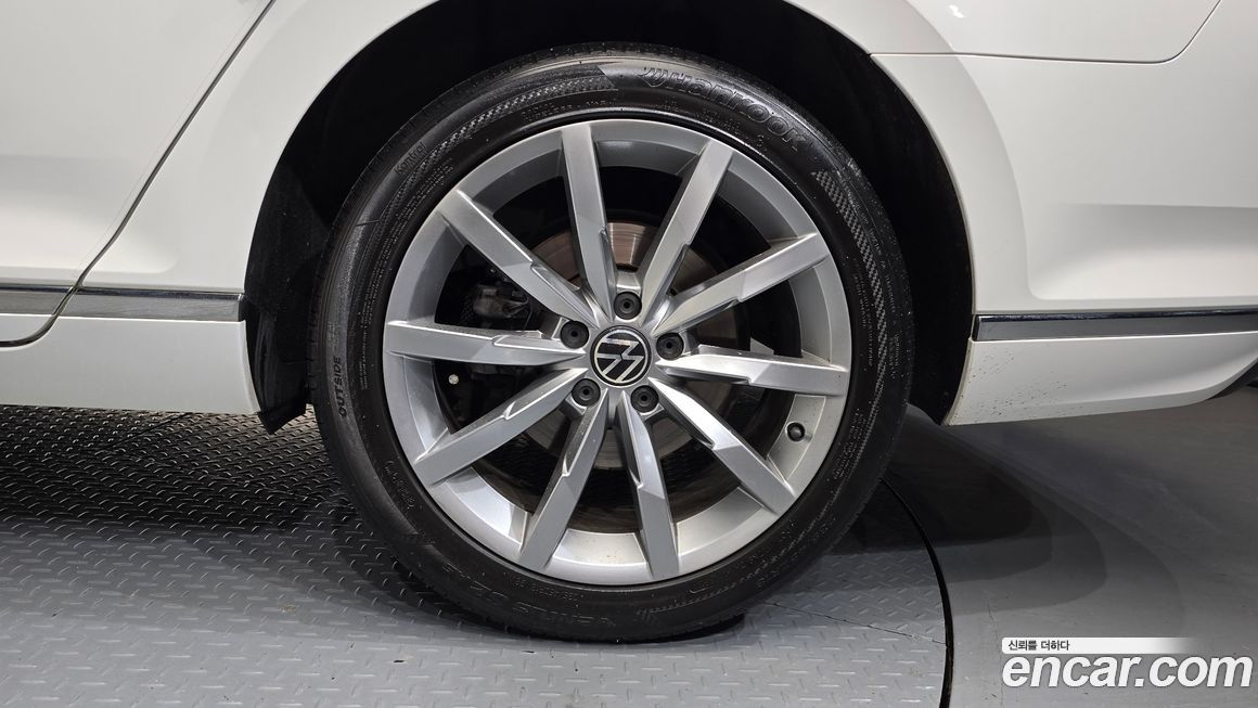 Volkswagen Passat 2021