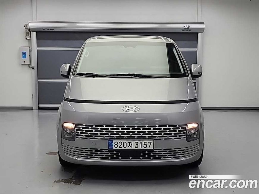 Hyundai Staria 2022