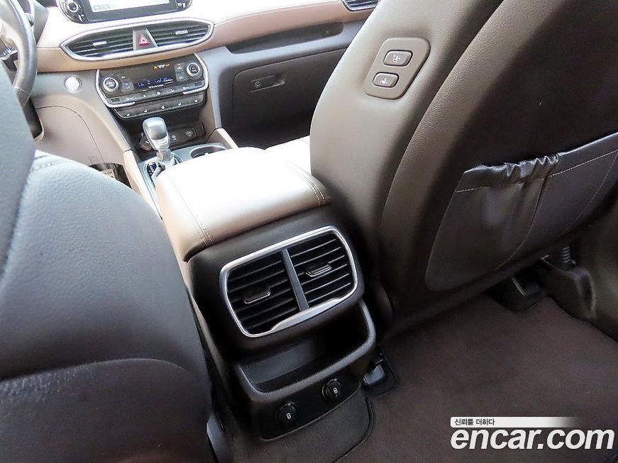 Hyundai Santafe 2020