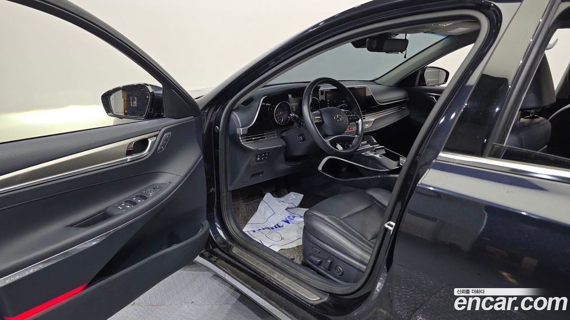 Hyundai Grandeur 2021