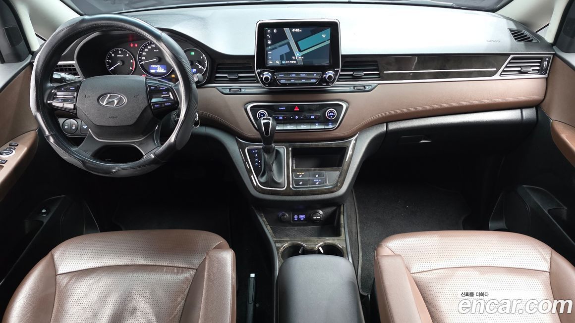 Hyundai Starex 2019
