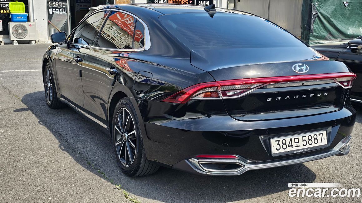 Hyundai Grandeur 2022