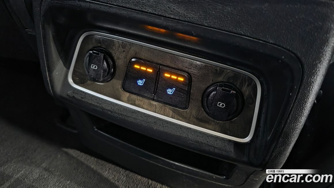Hyundai Starex 2019