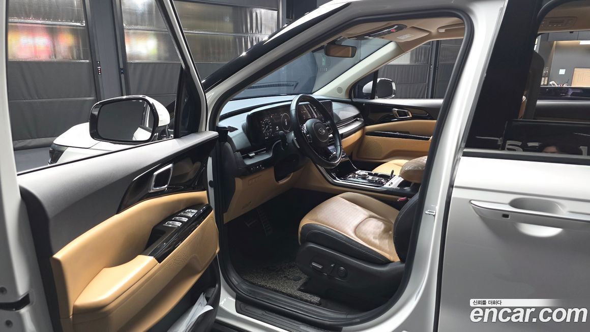 Kia Canival 2021