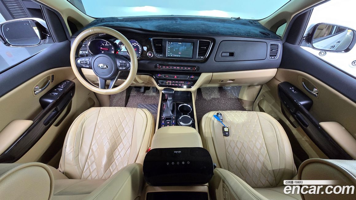 Kia Canival 2019